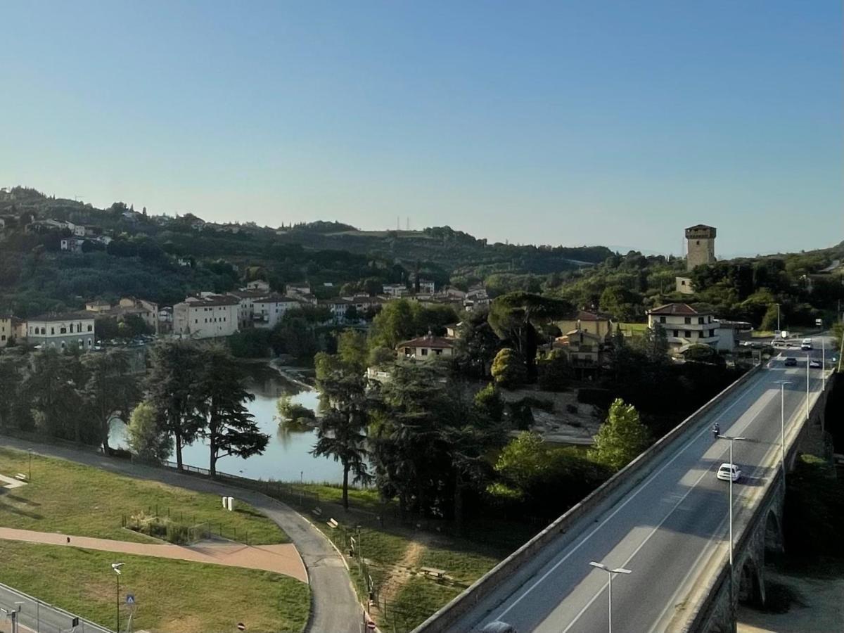 Sesto Piano Apartment Incisa in Val d'Arno Ngoại thất bức ảnh