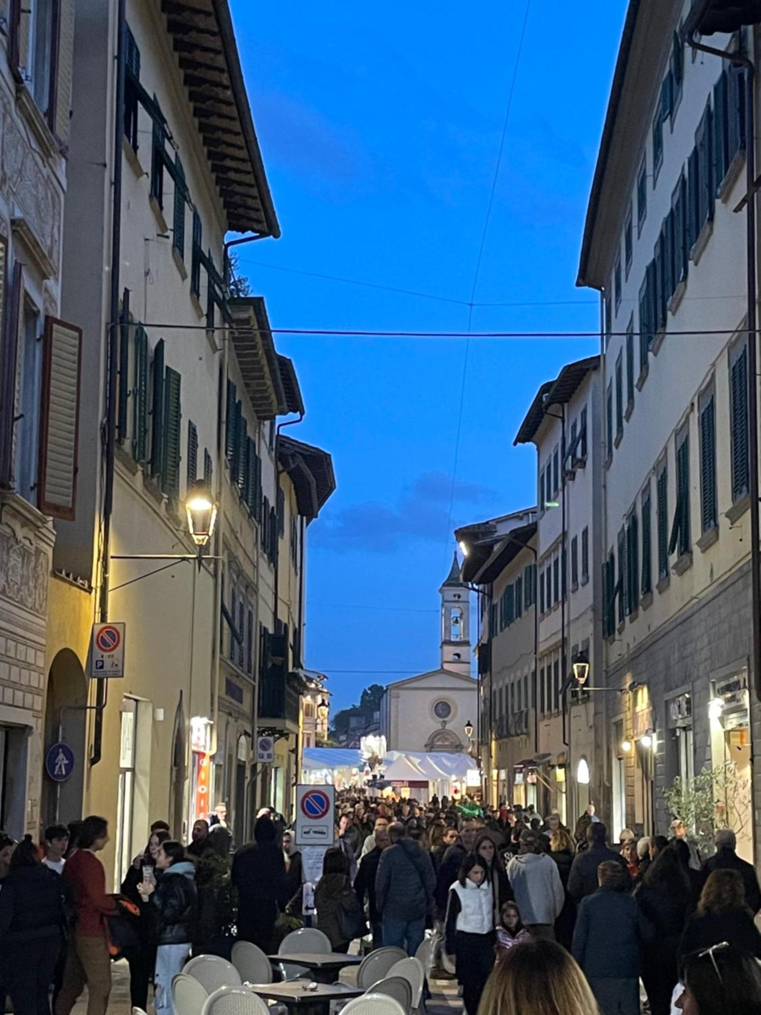 Sesto Piano Apartment Incisa in Val d'Arno Ngoại thất bức ảnh